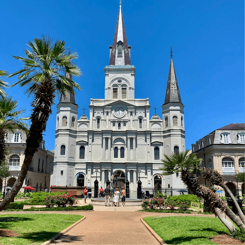 Visit historic Jackson Square, twenty minutes on foot from your door
