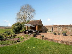 Chiltern Paddocks image 9