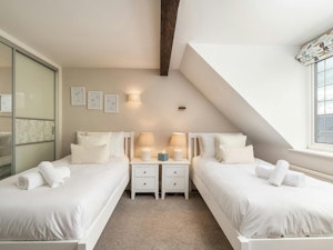 Chiltern Paddocks image 7