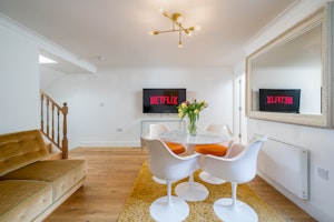 The Maida Vale Hideaway image 8