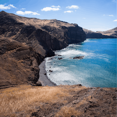 Explore the beautiful island of Madeira 