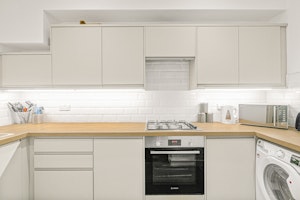Paddington Pearl image 10