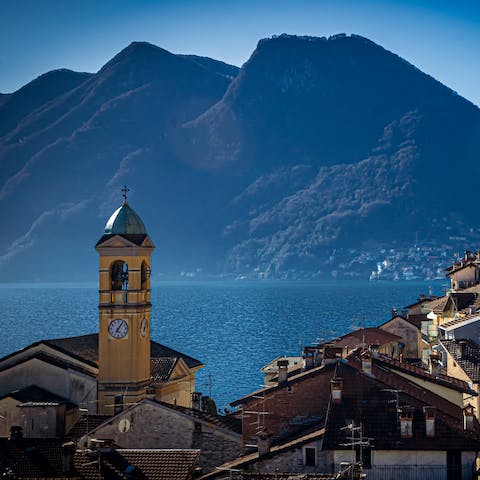Go for a stroll on the nearby shores of Lake Como