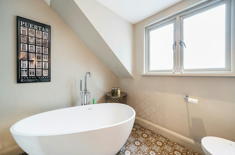 Surrey Calm additional image