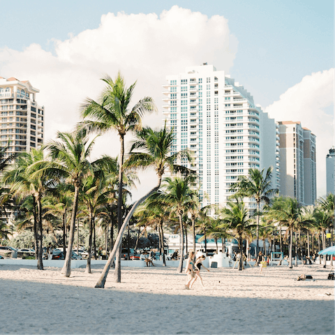 Head to Miami for art deco architecture, Latin swagger and pulsating nightlife – it's just half an hour away