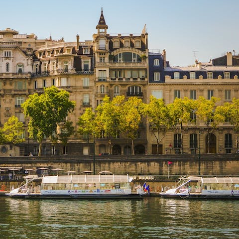 Stroll along the banks of the River Seine, just six minutes away 
