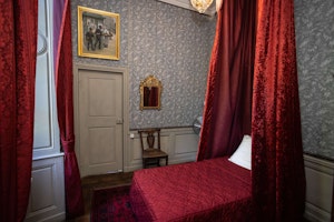 The Old Manor image 9