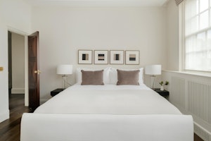 Stucco & Sloane image 5