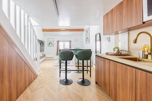 Marais Retreat image 6