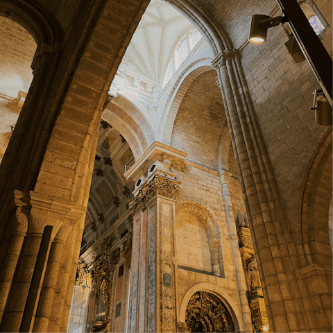 Marvel at the beauty of the Porto Cathedral, only a short walk away