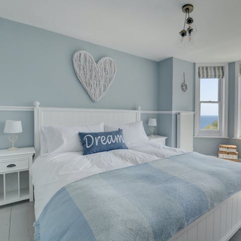 Fall back into the supremely comfortable beds that make early nights ever so tempting