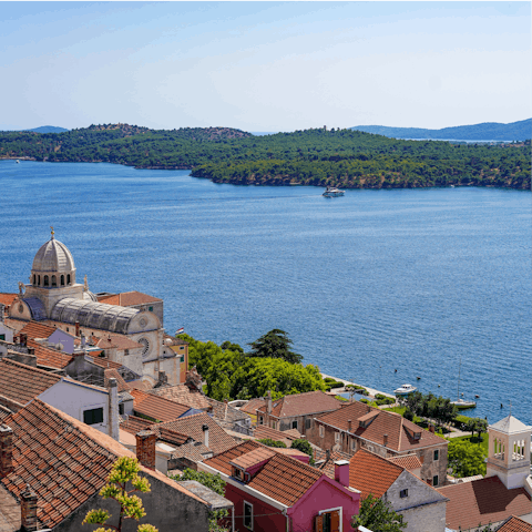 Take a visit to Šibenik to sample the local cuisine amid wandering the streets of the old town