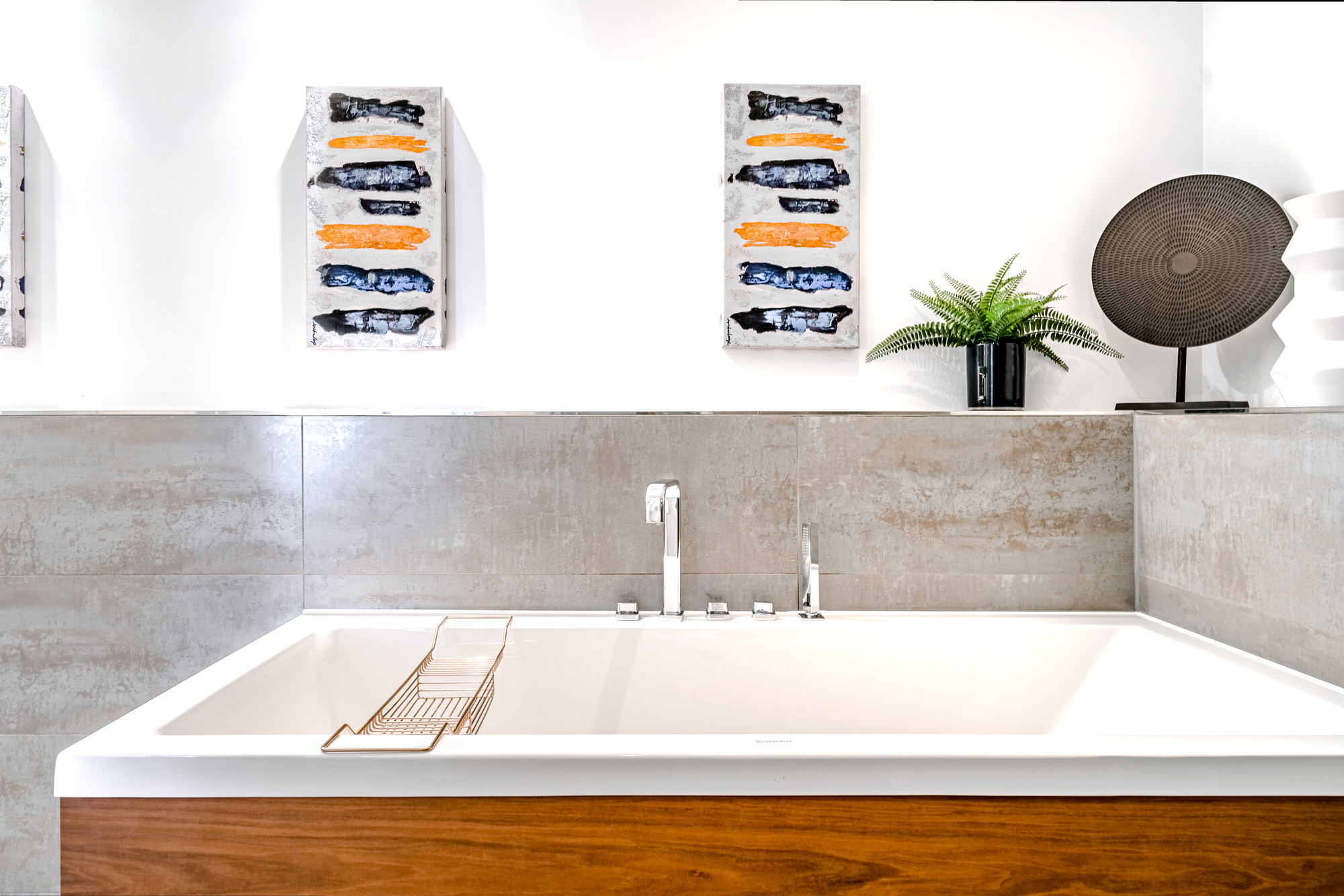 Bull Inn a China Shop