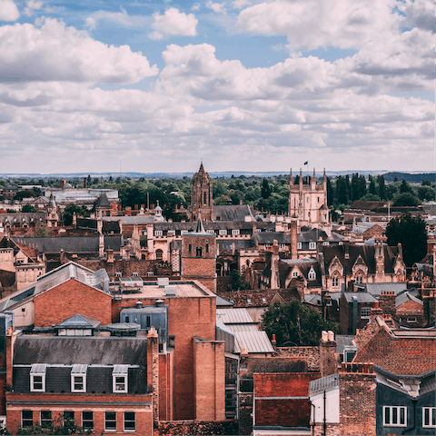 Explore the beautiful city of Cambridge – just a ten-minute drive or bike ride away