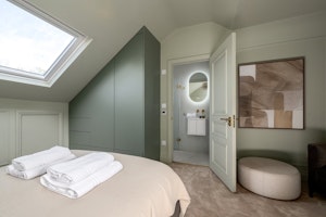 The Archway Townhouse image 4