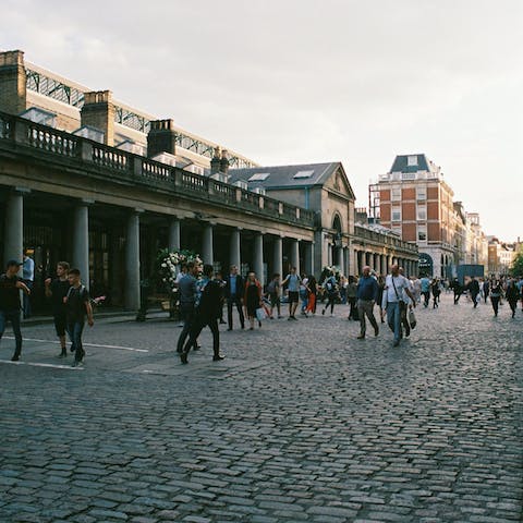 Explore the boutiques and restaurants of Covent Garden, right on your doorstep