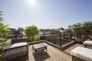 Imperial Residence image 12