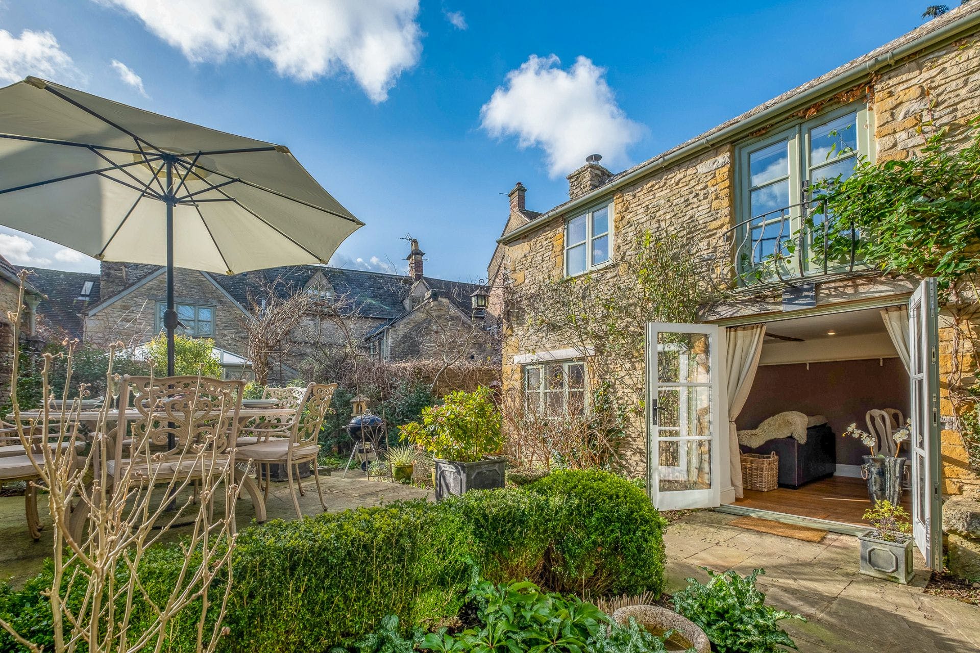 Peppercorn Cottage, Gloucestershire Plum Guide