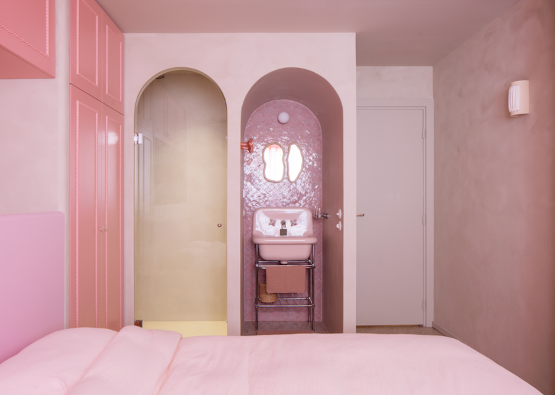 The Modern Cabanon additional image
