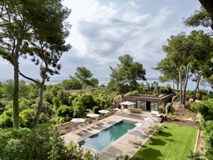 Azure Comfort image 11