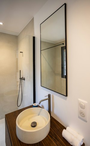 Azure Comfort image 3