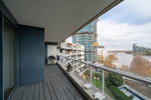 The Thames Outlook image 11