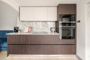 Belgravia Abode image 12