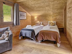 Alpine Allure image 2