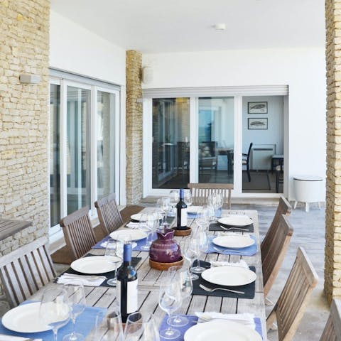 Let the wine flow as you enjoy a meal alfresco