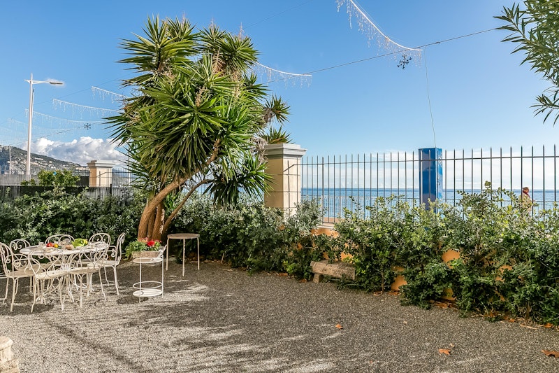 Coastal French Gem additional image