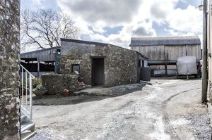 Cobblestone Coze image 9