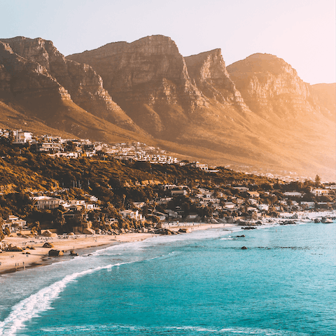 Explore the gorgeous coast of Cape Town and find wonderful beaches and great beach bars