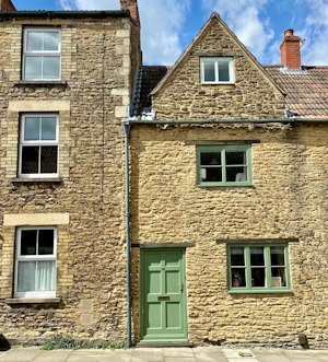 Old Town Abode image 8