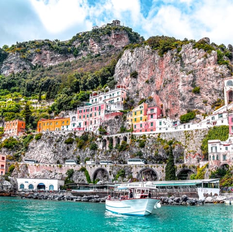 Stay on the Amalfi Coast, a five-minute walk from Acqua Chiara beach