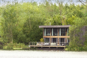 The Lake Escape image 6