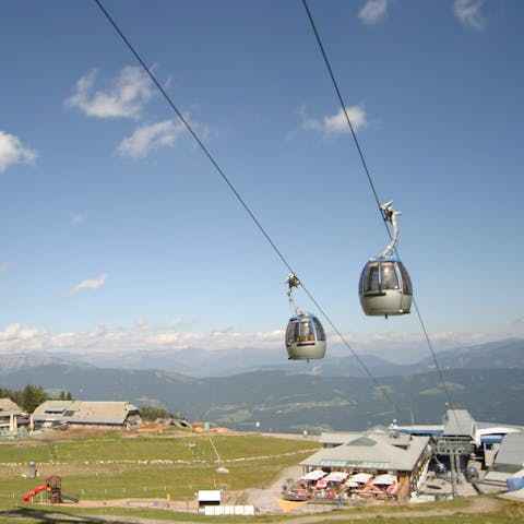 Drive six minutes to Austria's longest gondola, up to the slopes of Nassfeld