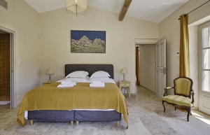 Eygalières Elegance image 15