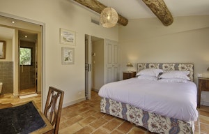 Eygalières Elegance image 12