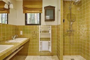 Eygalières Elegance image 7