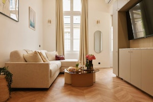 Cognac & Walnut image 1