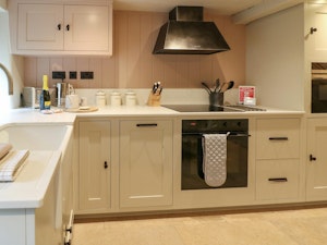 Stow Cottage image 13