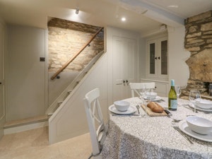 Stow Cottage image 12
