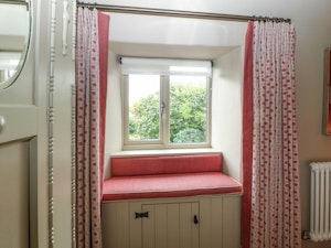 Stow Cottage image 5