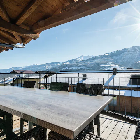 Enjoy alfresco meals in the terrace with a view over the snow-capped mountains
