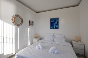 Rose Heights image 4