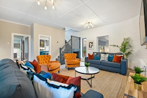 Grand Elm image 6