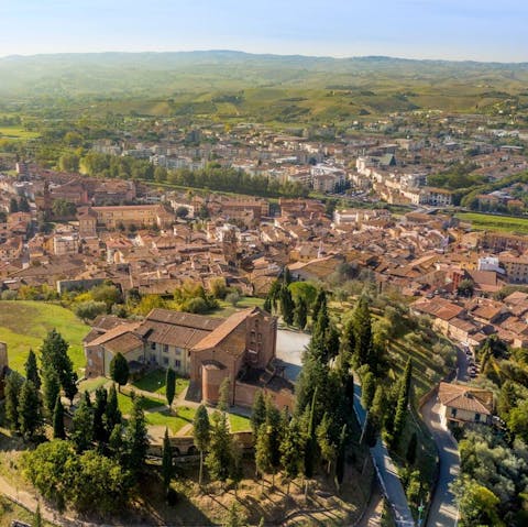 Discover the charming, medieval town of Castelfiorentino – a ten-minute drive from home