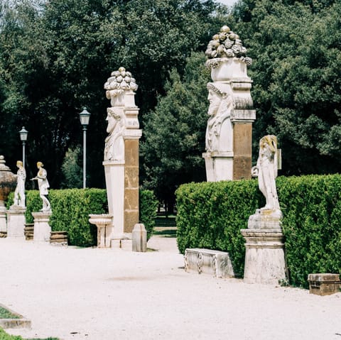Walk to the Villa Borghese Gardens in four minutes