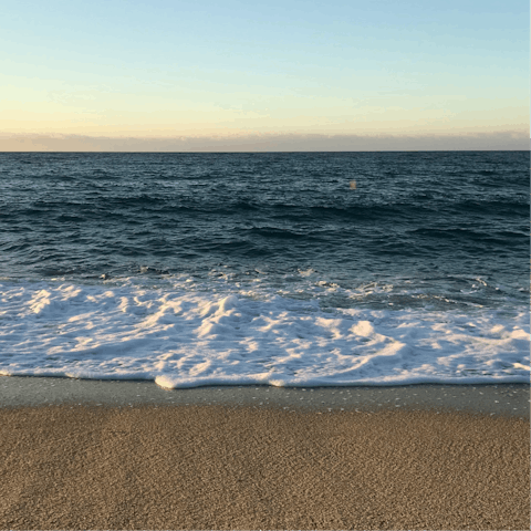 Walk the 700m to Viareggio beach
