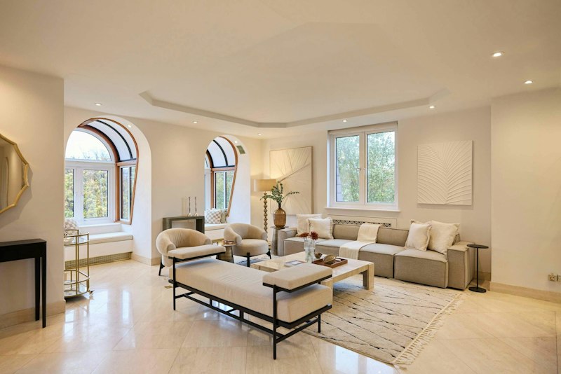 Penthouse Residence additional image